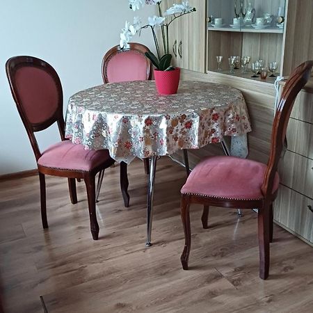 Ziemielu Mols Apartaments/Pirma Linija Pie Juras Лиепая Экстерьер фото